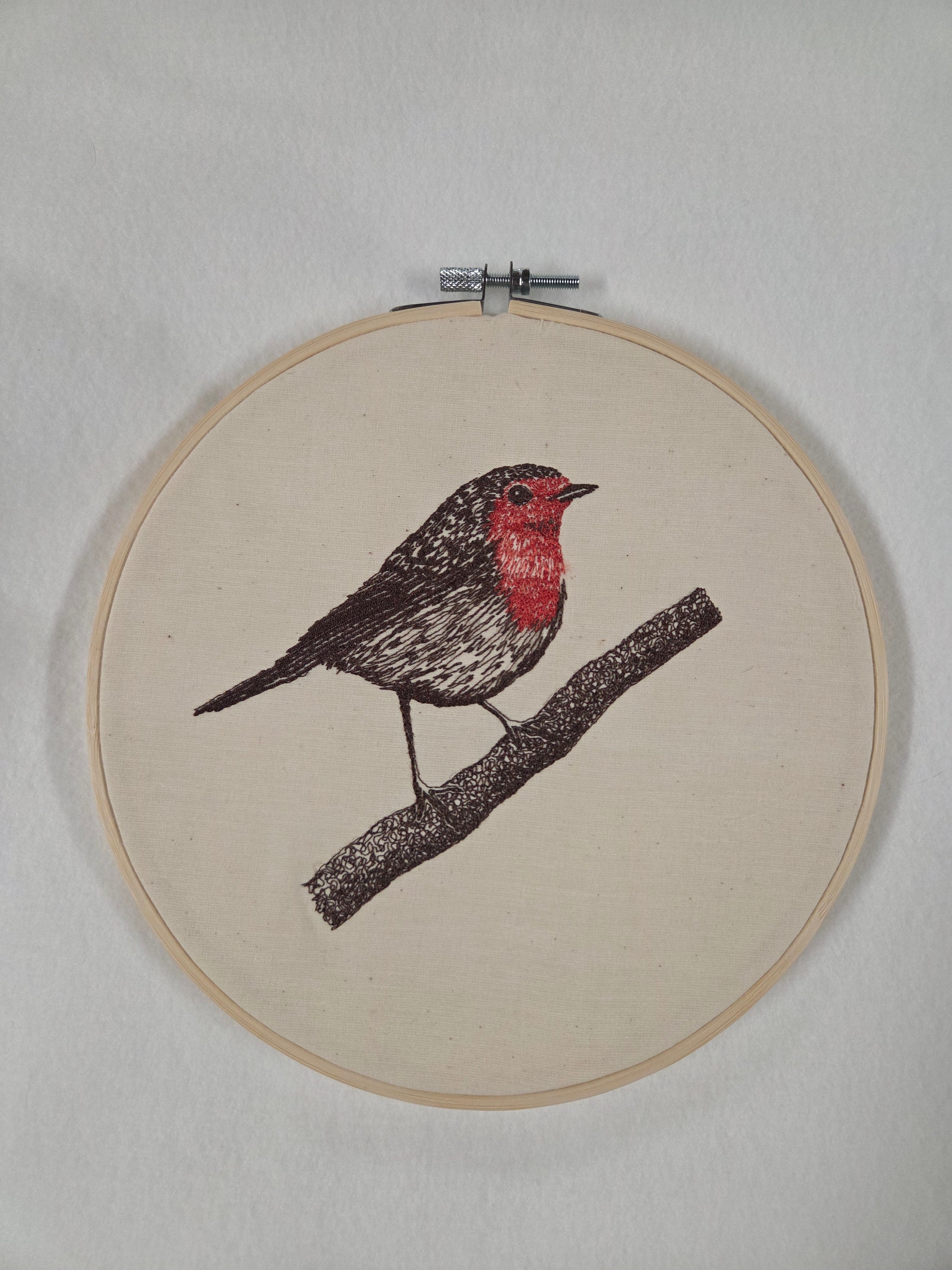 Robin Red Breast 8" Embroidery Hoop